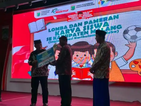 40 Stand Unjuk Kreasi dalam Pameran Hasil Karya Inovasi Siswa, Guru dan Sekolah di Kabupaten Malang
