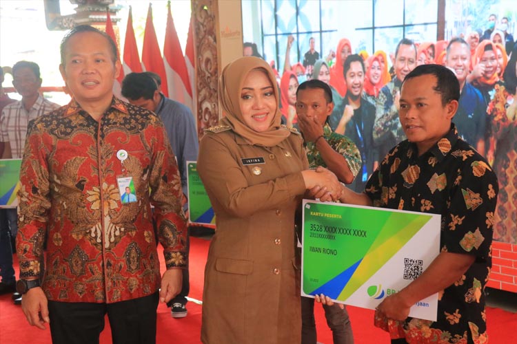 Kabupaten Mojokerto Catat Rekor Tertinggi Kepesertaan BPJS Ketenagakerjaan di Jatim