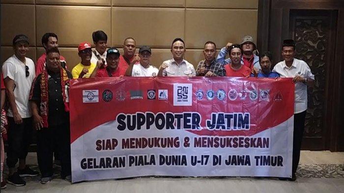 Suporter se-Jatim Kompak Sukseskan Piala Dunia U-17 2023