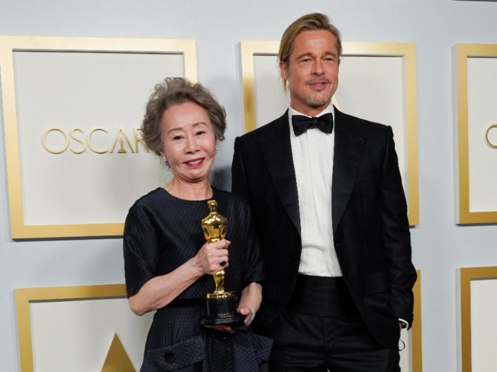 Cerita Youn Yuh-jung Tentang Oscar, Proyek Film dan Brad Pitt
