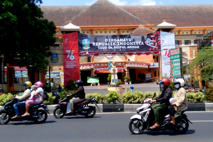 Dengar Salah Satu Warga Lumpuh, Kapolresta Malang Kota Instruksikan Bawa ke RS