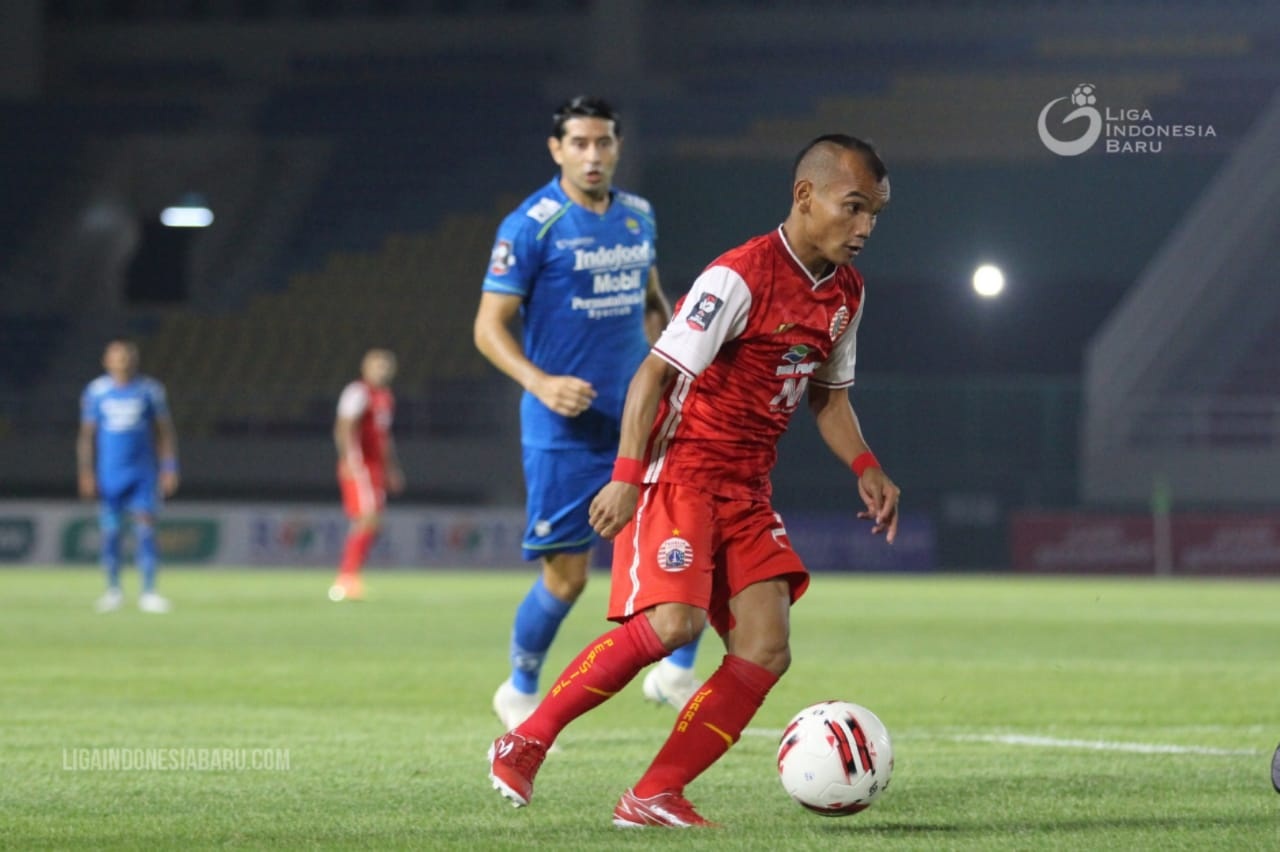 Final Membosankan, Persija Juara