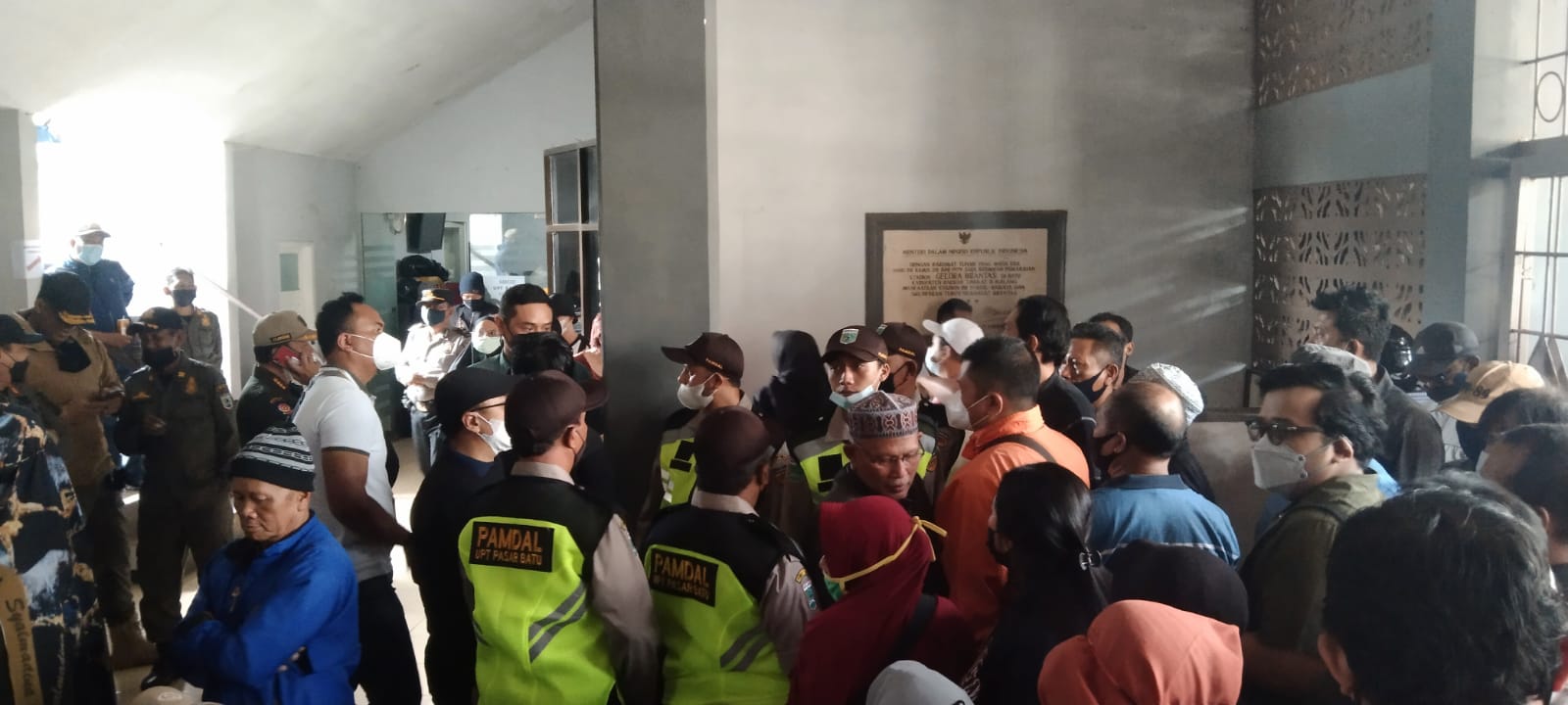 Pedagang Pasar Besar Batu Tolak Relokasi