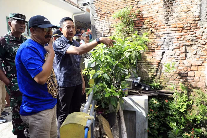 Pemkot Malang Gencar Lakukan Bersih Sungai untuk Antisipasi Banjir