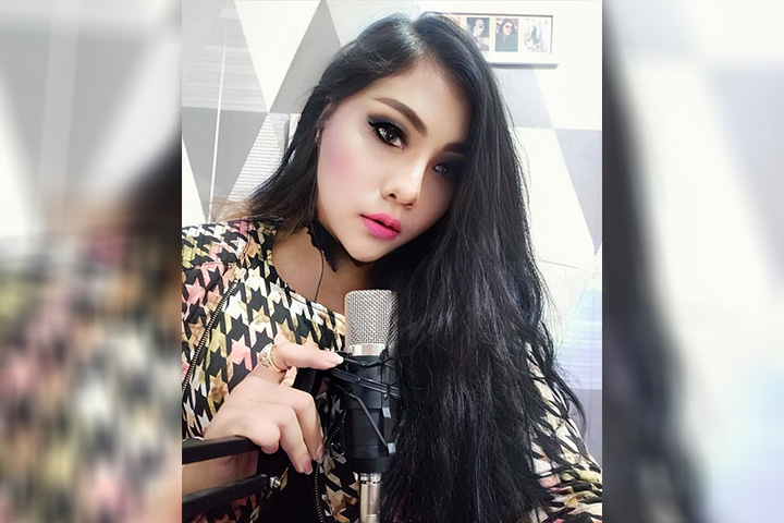 Betty Vernanda: Sampai Sobek Ditarik Penonton