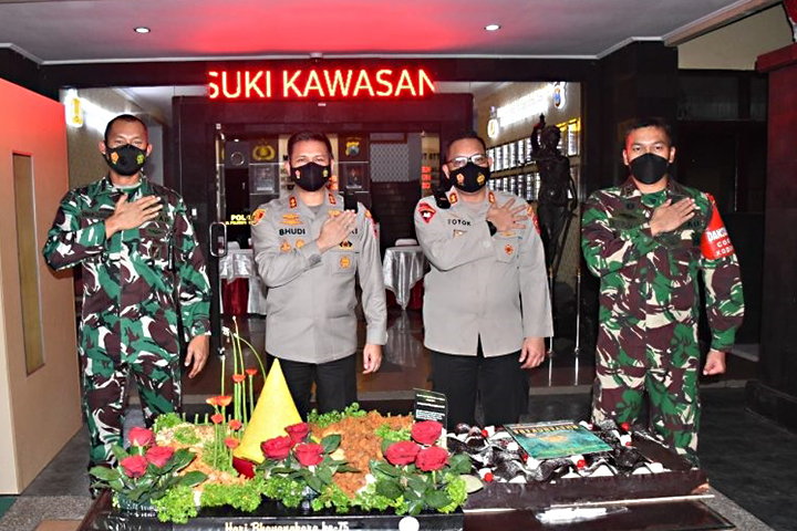 HUT ke-75 Bhayangkara Jadi Refleksi Percepatan Penanganan Covid-19