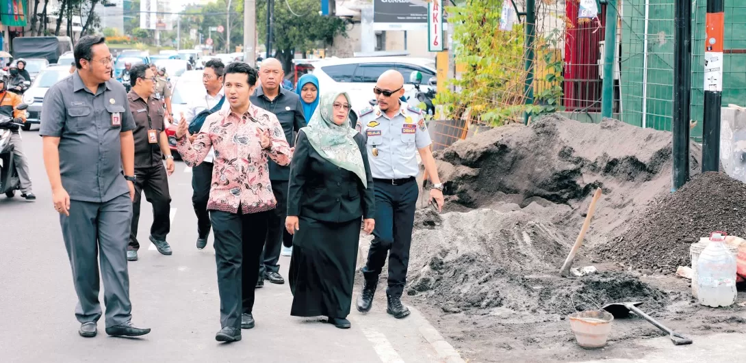 Wagub Jatim Sidak Langsung Lalin di Kajoetangan Heritage