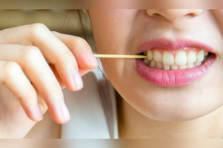 Jangan Mengganti Gosok Gigi dengan Tusuk Gigi