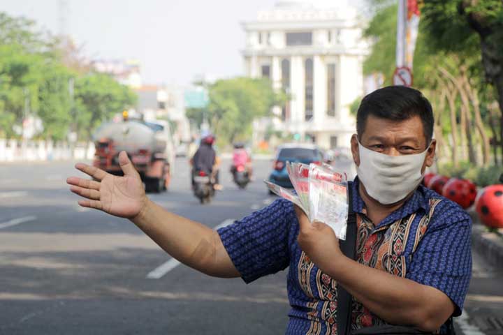 Bisnis Penukaran Uang Menjelang Lebaran Ngeri Kena Gendam, Tawarkan COD