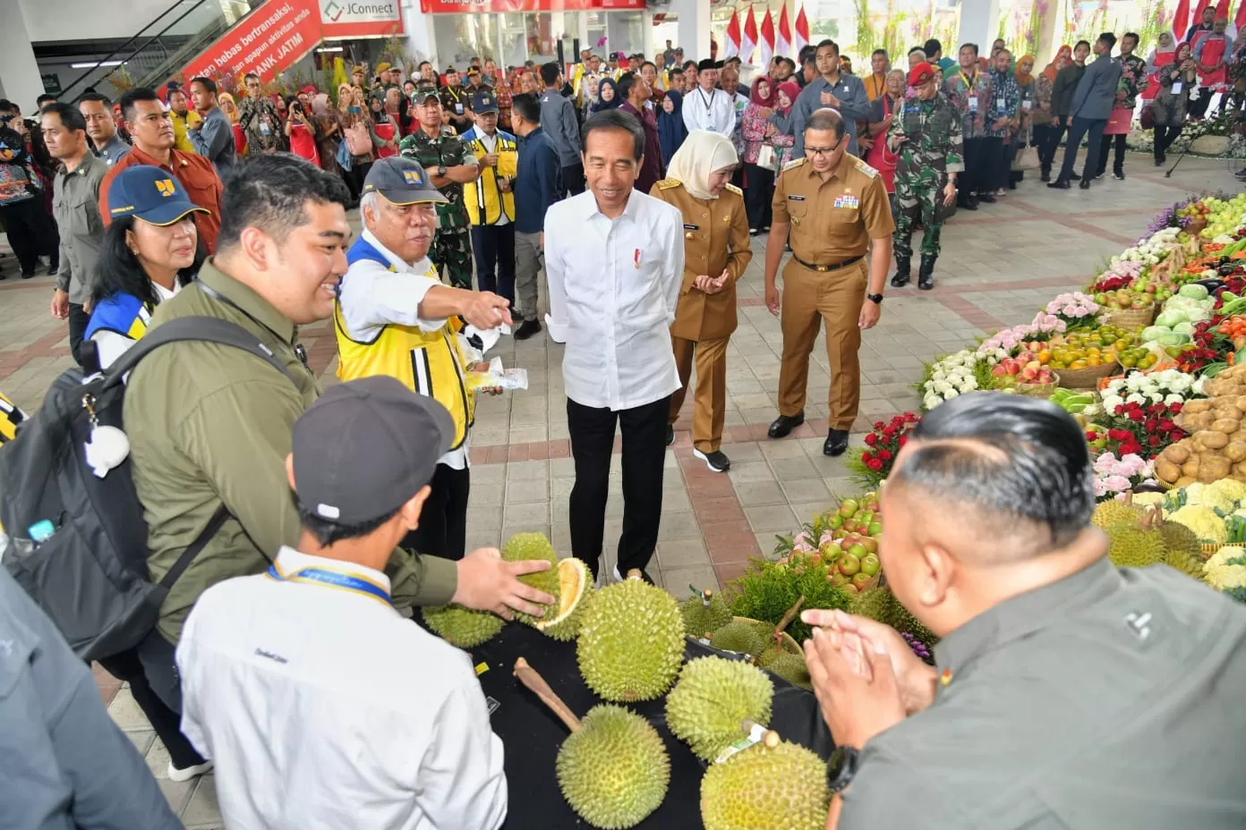 Jokowi Mengklaim Pasar Induk Aming Tani Kota Batu Menjadi Pasar Terbesar Di Indonesia  