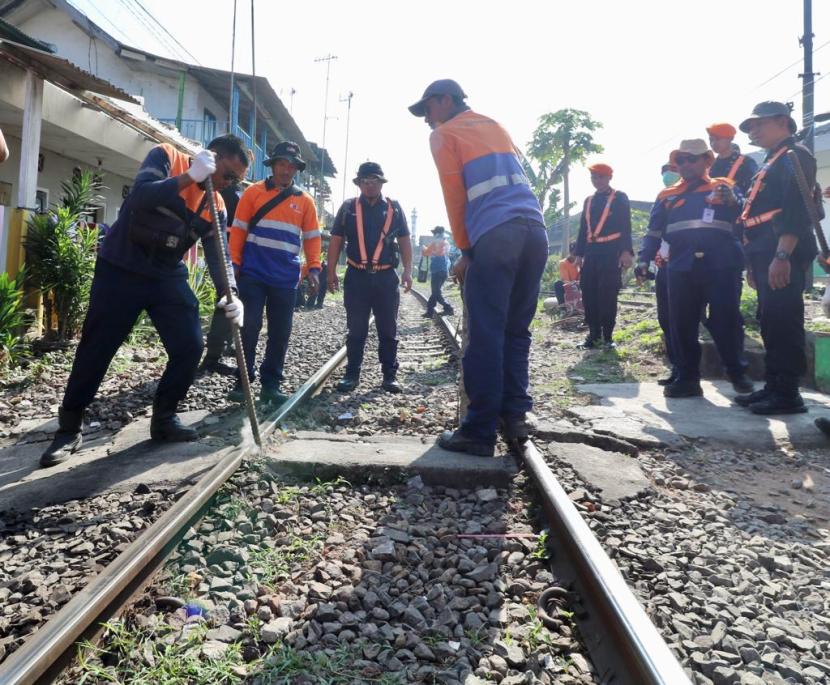 Perlintasan Sebidang Di Malang Kota Lama Ditutup Untuk Antisipasi Kecelakaan 