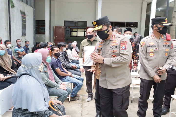 Kapolda Jatim Kunjungi Vaksinasi di NUIS Malang