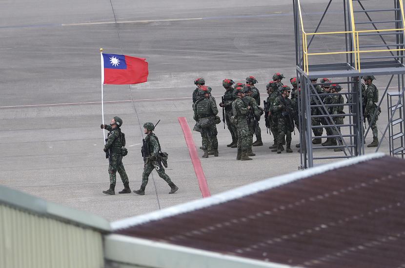 Taiwan Gelar Simulasi Penyerangan Di Bandara Internasional