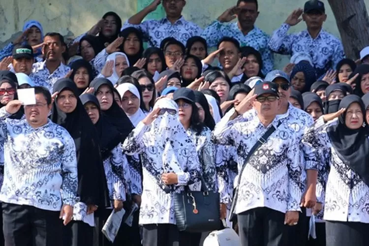 Ratusan Ribu Guru Diangkat Jadi PPPK Tahun Ini