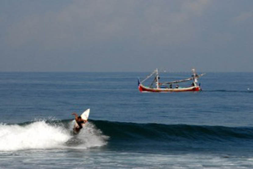 Tangani Abrasi Di Jembrana Pemerintah Pusat Anggarkan 50 Miliar