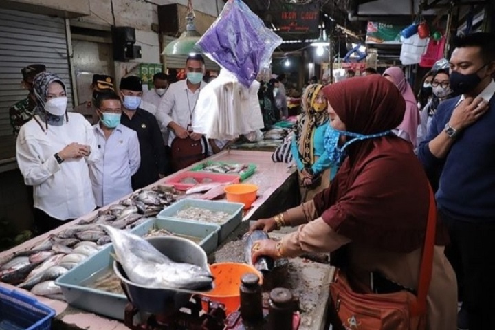 Pasar Besar Kota Batu Mulai Ramai