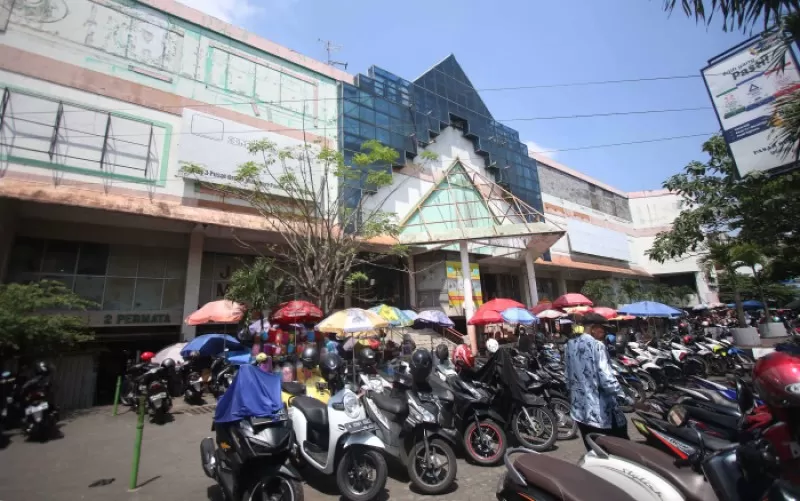 Relokasi Pedagang Pasar Besar Malang Bisa Pakai BTT