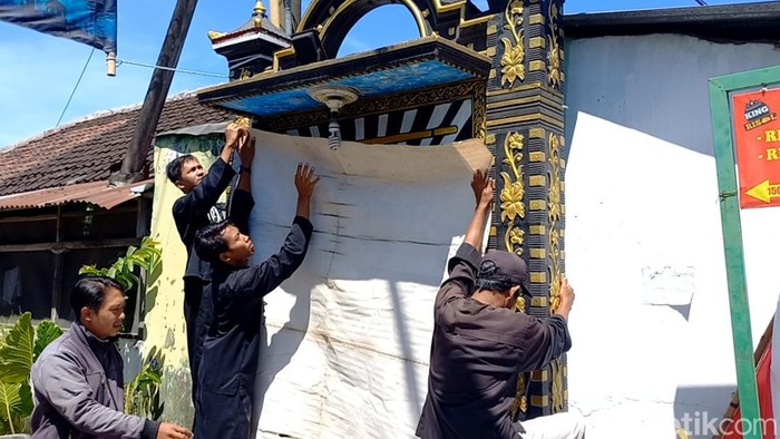 Tugu PSHT Di Tulungagung Diubah Jadi Ikon Desa