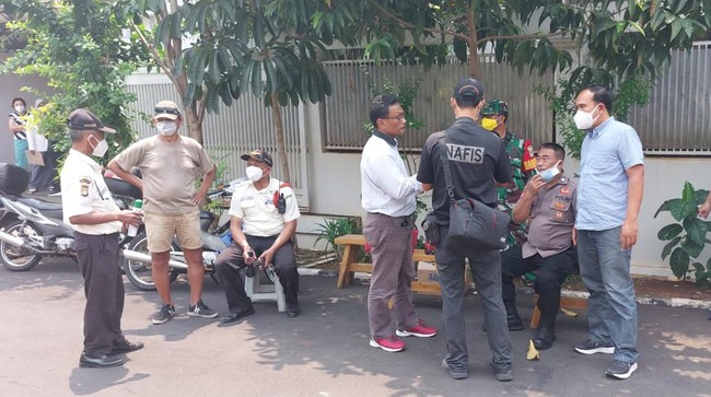 Polisi Lakukan Olah TKP Atas Temuan Dua Jenazah di Depok