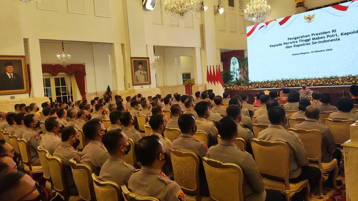 Ratusan Pejabat Hadiri Pertemuan Dengan Presiden Jokowi