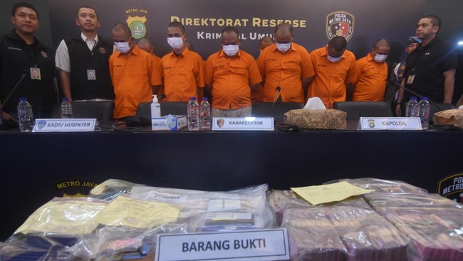 Petugas Imigrasi Bali Dipecat Usai Terlibat Sindikat Penjualan Ginjal