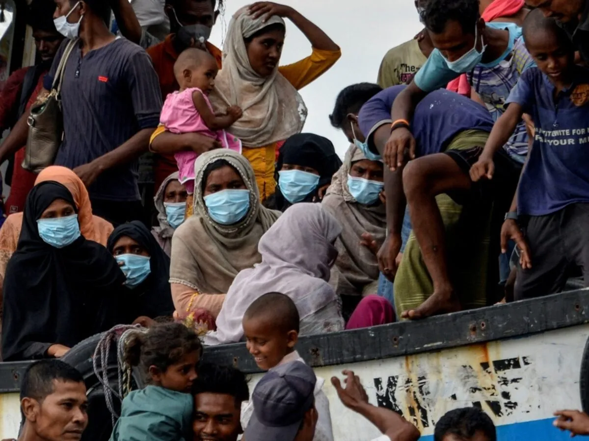 Pengungsi Rohingya Rusak Penampungan di Sidoarjo