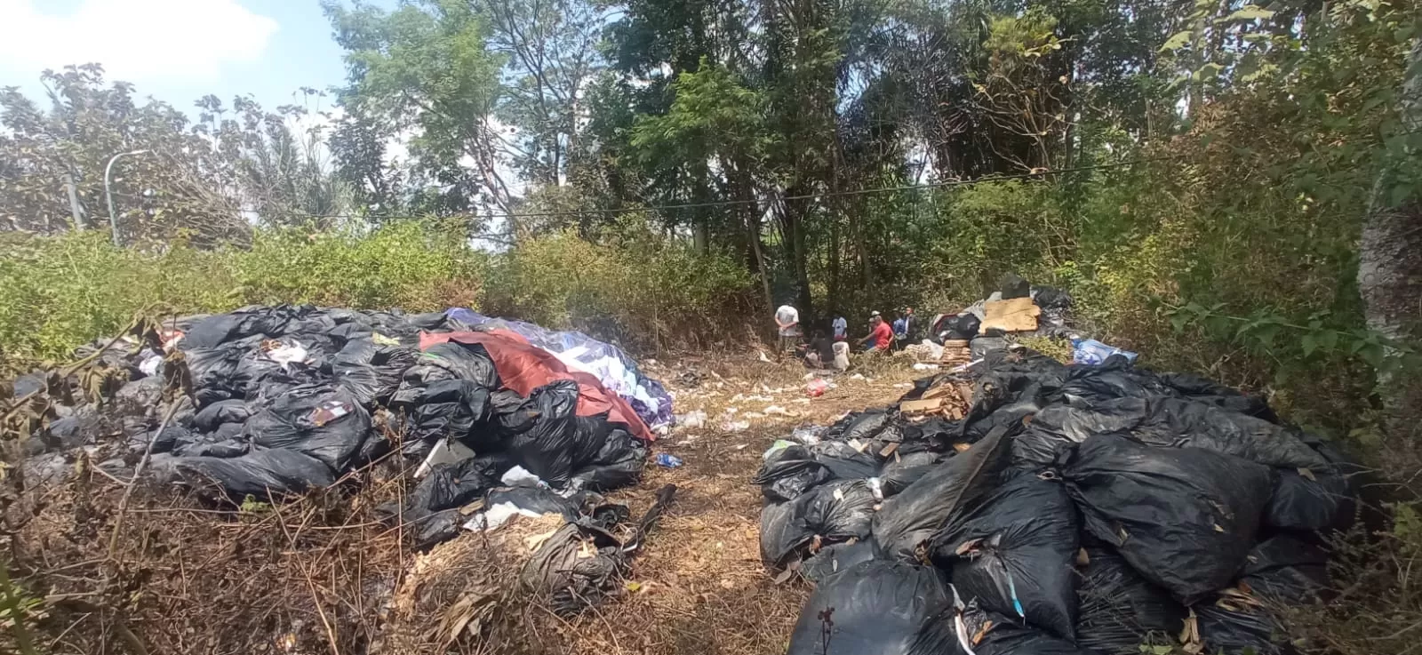 Polres Batu Selidiki  Dugaan Perusahaan Buang Sampah Di Desa Beji