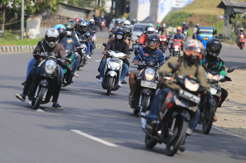 Jalur Pantura Indramayu Mulai Dipenuhi Pemotor