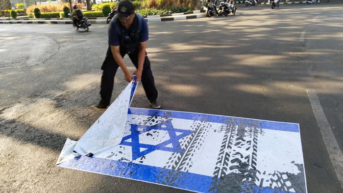 Stiker Bendera Israel Yang Viral Karena Ditempel Di Jalan Malang Sudah ...