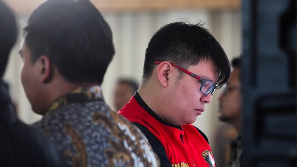 Ronald Tannur Dijerat Pasal Pembunuhan