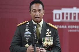 Hakim Militer Utama Jadi Pemohon Di MK Atas Gugatan Usia Pensiun TNI 