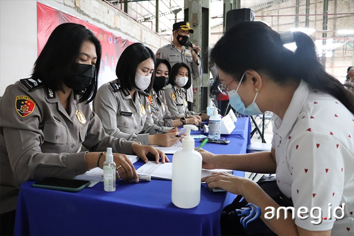 Masyarakat Kota Batu Antusias Ikut Vaksinasi